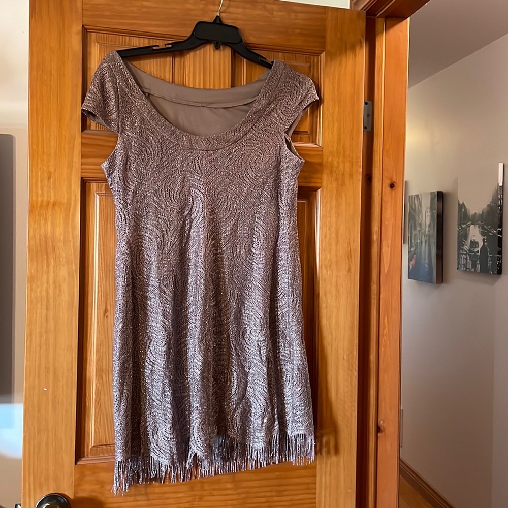 Bronze dress ladies 16 P